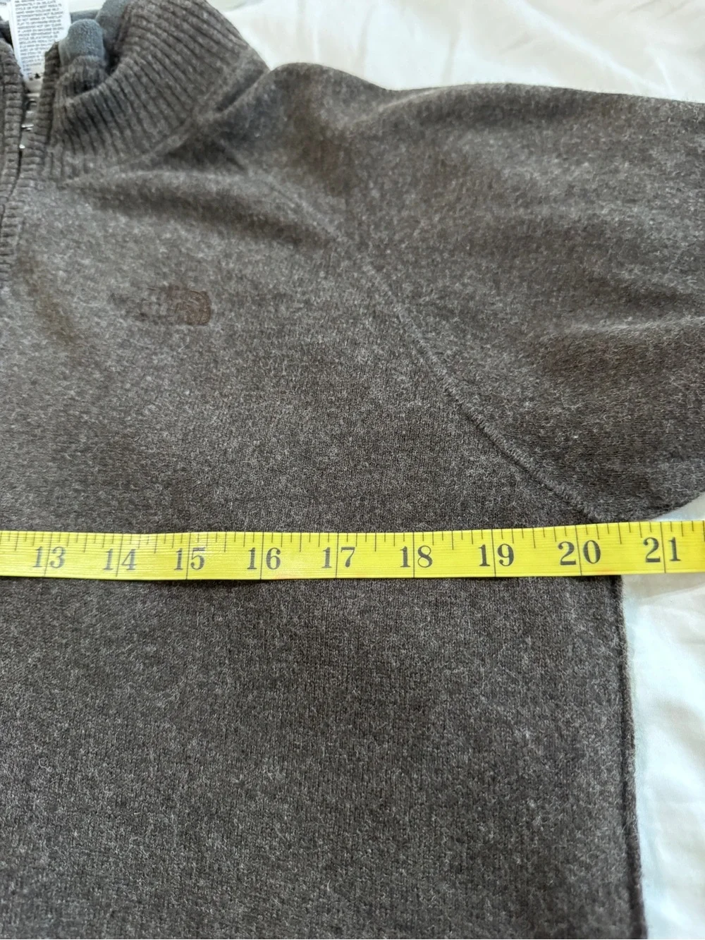 The North Face Men's M Brown Quarter Zip Pullover Sweater W/External Seams